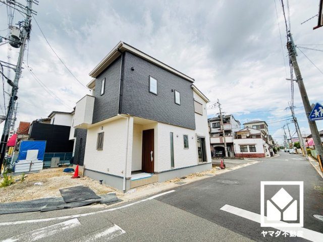 宇治市大久保町旦椋　3号棟の外観