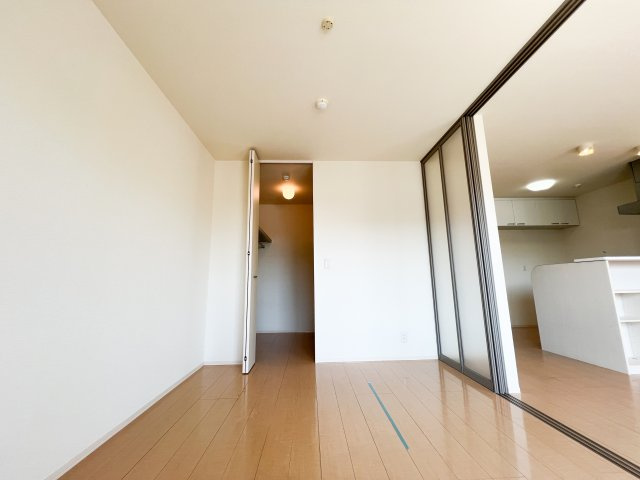 コモド伊勢崎Ⅱの居間・リビング