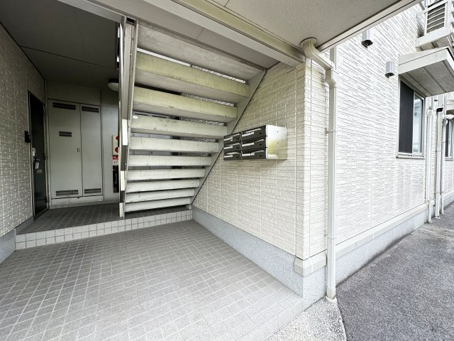 コモド伊勢崎Ⅱのエントランス