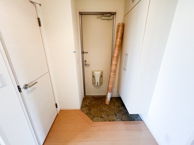 コモド伊勢崎Ⅱの玄関