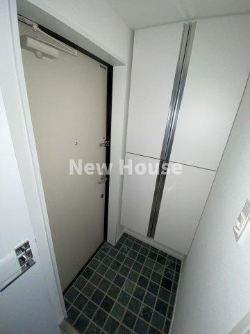 レピュア北池袋駅前レジデンスの玄関