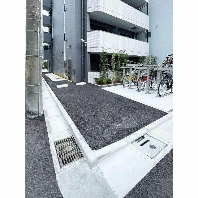 ＢＬＡＵ本所一丁目の駐車場| 