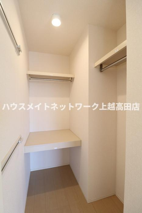 プリマクラッセの収納|ウォークインクローゼット