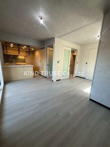 リンクハウス北梅田の居間・リビング|居間です