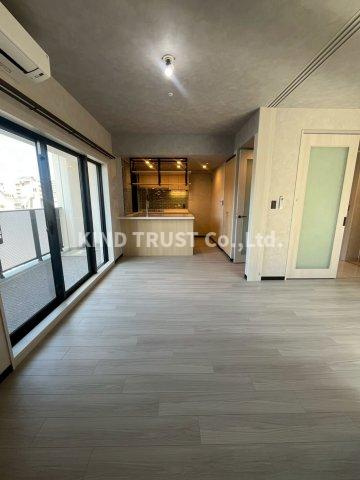 リンクハウス北梅田の居間・リビング|居間です