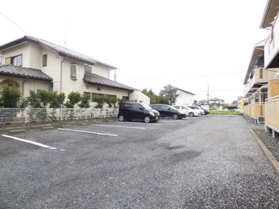 【空要確認】敷地内駐車場ございます