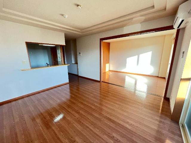 ヴィラ　ビアンカの居間・リビング|リビング