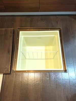 床下収納
