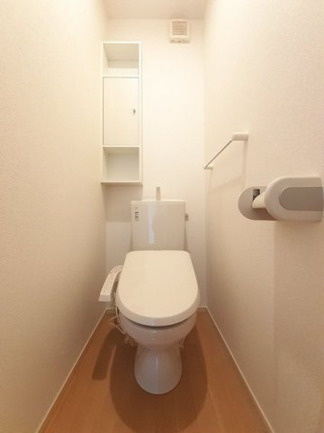 リバーサイドエイムのトイレ|シンプルで使いやすいトイレです