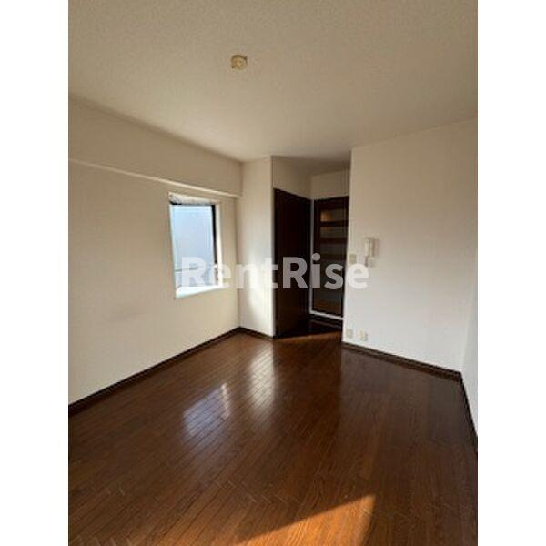 グレイス国府宮の居間・リビング