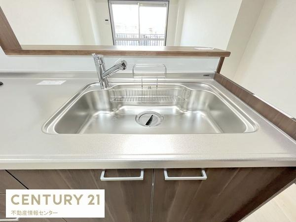 【キッチン】 | パークハイツ千島 | 新設されたシンクは光沢があります