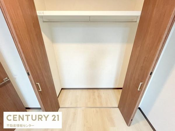 【収納】 | パークハイツ千島 | 各居室に大きな収納がございます