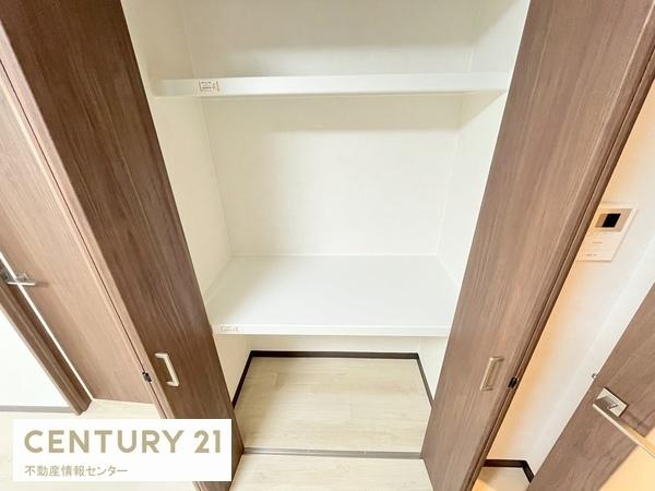 【収納】 | パークハイツ千島 | 各居室に大きな収納がございます