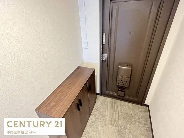 【玄関】 | パークハイツ千島 | 床も綺麗になっております