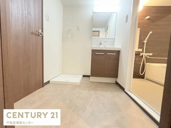 【独立洗面台】 | パークハイツ千島 | 洗面所のCF、洗濯パンも張替済み！