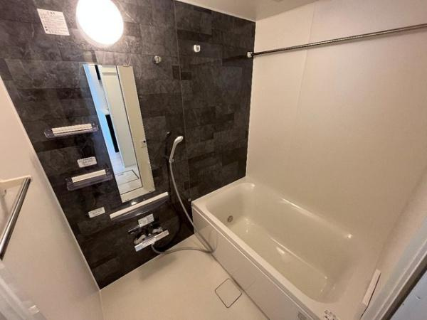 プレジャーの浴室