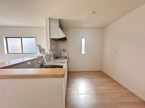 和歌山市新庄第2-1号棟　新築戸建のキッチン