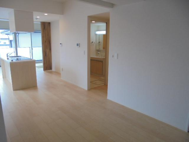 イマイエ・アーバンコネクションの居間・リビング|リビング