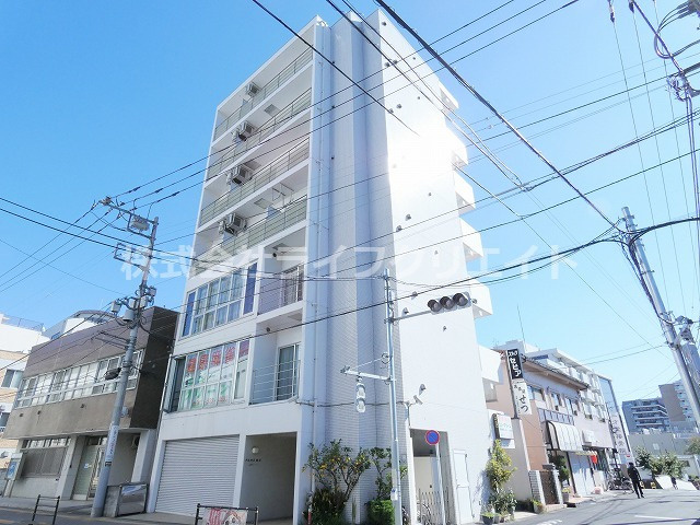 アルカス豊田の外観