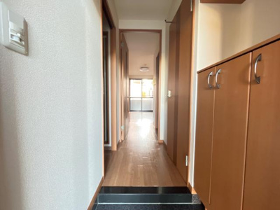 【内装】 | ポラリス | 廊下