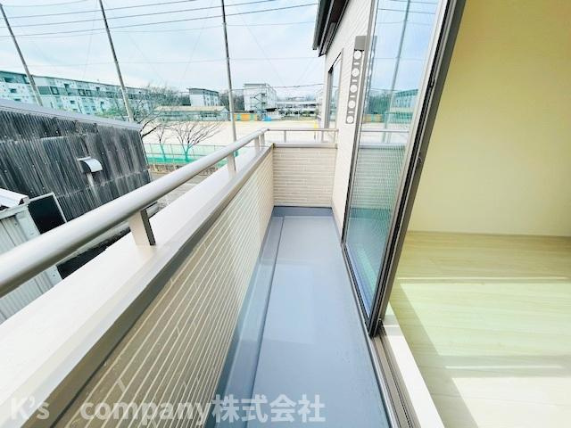 茅ヶ崎市高田1丁目　新築戸建のバルコニー|2階バルコニー◇◇