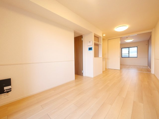 カーサ　サリチェの内装|内装は落ち着いています