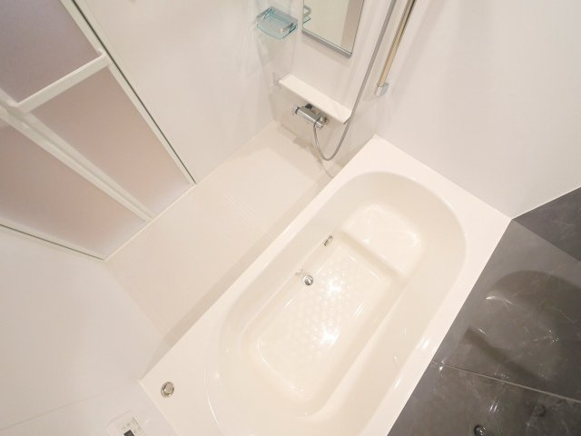 カーサ　サリチェの浴室|日々の暮らしに欠かせないお風呂です