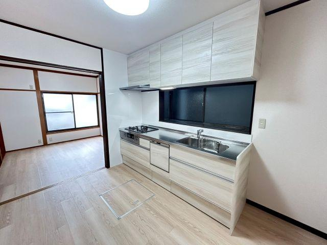 大津乙　中古戸建　（リフォーム済）のキッチン