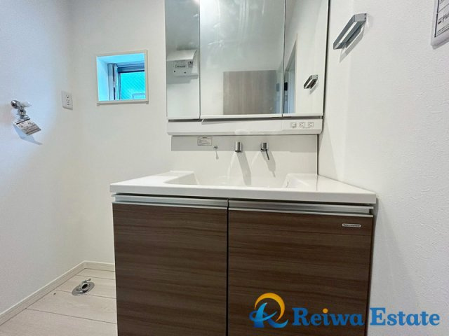 新築戸建　茅ヶ崎市柳島2丁目の独立洗面台