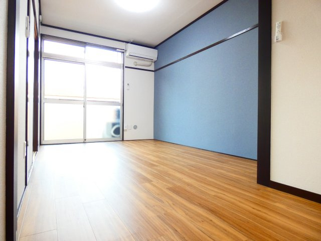 【居間・リビング】