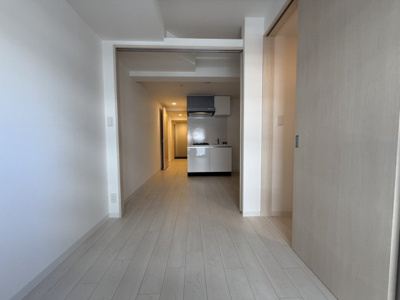 【洋室】 | コンフォリア・リヴ谷町九丁目ソルテラス