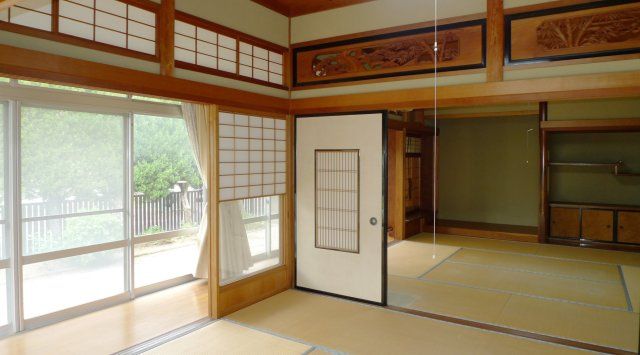 高岡町　戸建ての和室