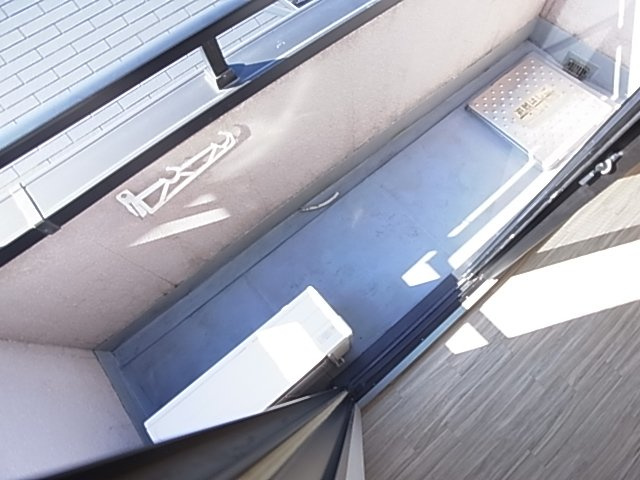 神戸市兵庫区本町２丁目の賃貸マンションのバルコニー