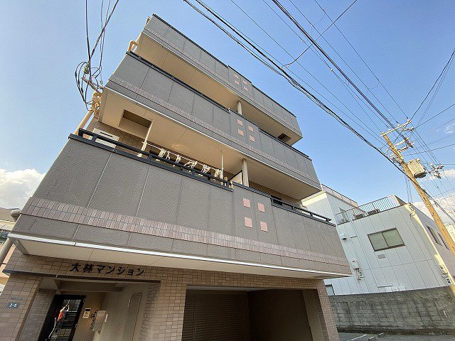 神戸市兵庫区本町２丁目の賃貸マンションの外観