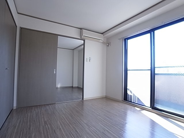 神戸市兵庫区本町２丁目の賃貸マンション