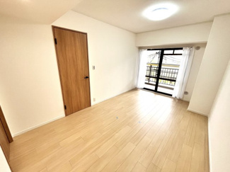 【洋室】 | トーカンマンション千里