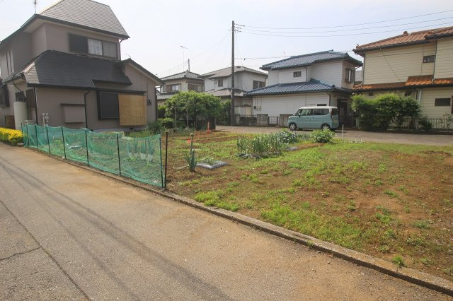 小山市横倉新田の外観|【北側道路側より】北西側より（2025年5月撮影）