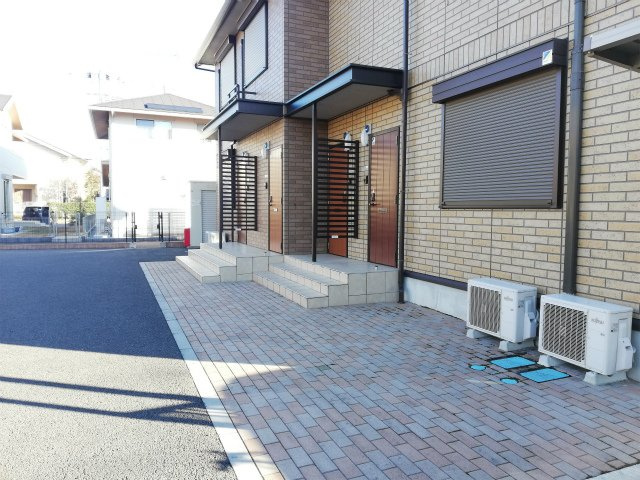 サダル・スウド　Ａのエントランス
