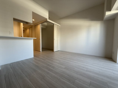 【居間・リビング】 | コンフォリア・リヴ北浜平野町