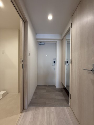 【玄関】 | コンフォリア・リヴ北浜平野町