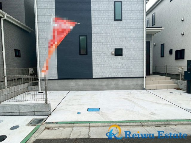 新築戸建　藤沢市鵠沼神明4丁目の駐車場