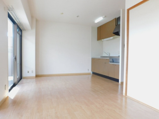 【居間・リビング】 | プレステージ上山手 | リビング★