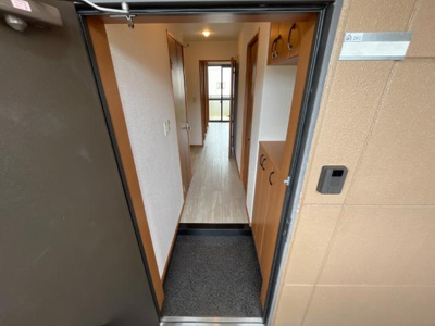 【玄関】 | ＰａｕｌｏｗｎｉａⅡ（パウロウニアⅡ） | 玄関