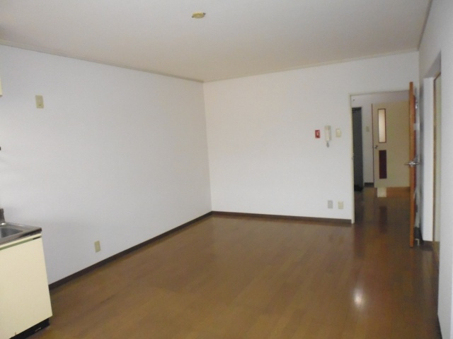 ハピネスの居間・リビング