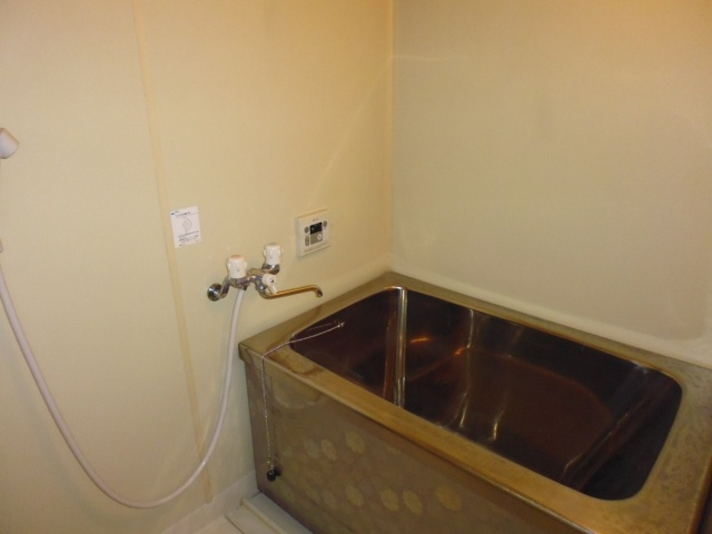 ハピネスの浴室