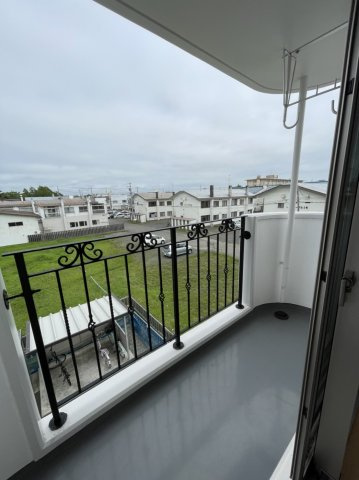 メゾンルミエールのバルコニー