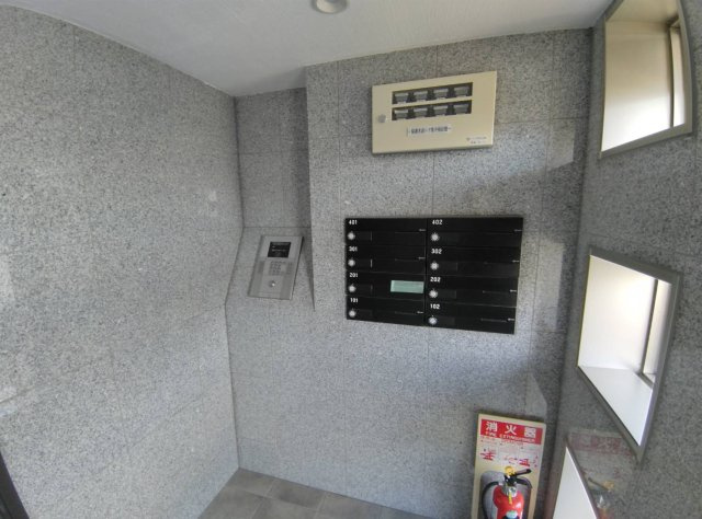 メゾンルミエールのロビー