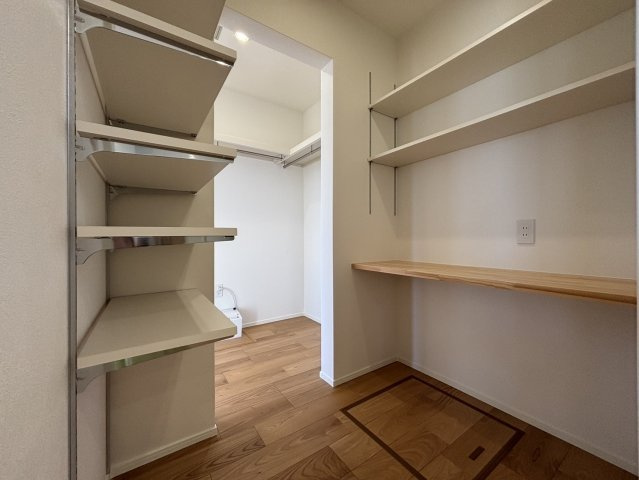 【収納】 | 西しょうぶだに台 MSDG-f | 納戸です。