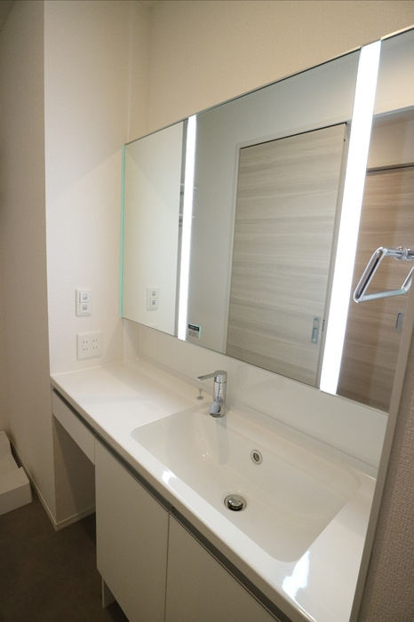 パサログランデ大美野の独立洗面台