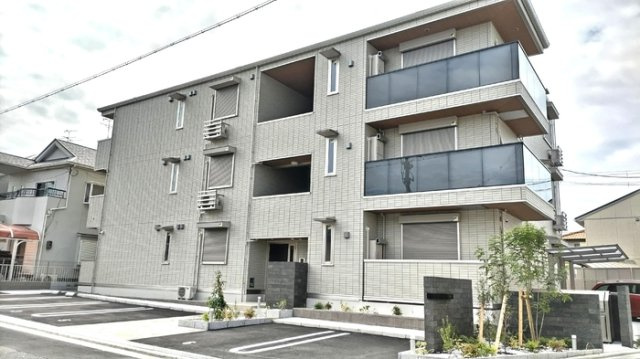 パサログランデ大美野の外観